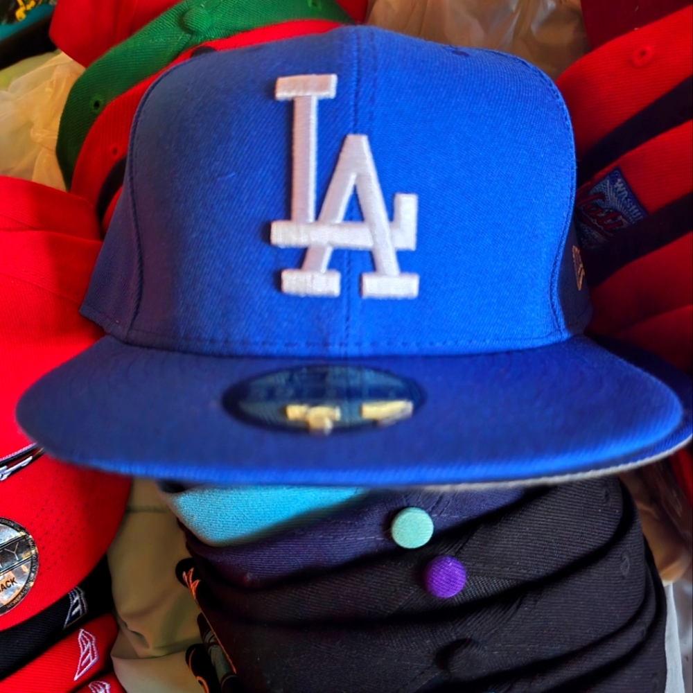 LA hat fitted size 7 3/4